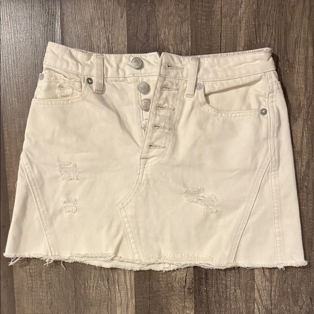 WE THE FREE Sz 24 Stylish Cream Denim Skirt